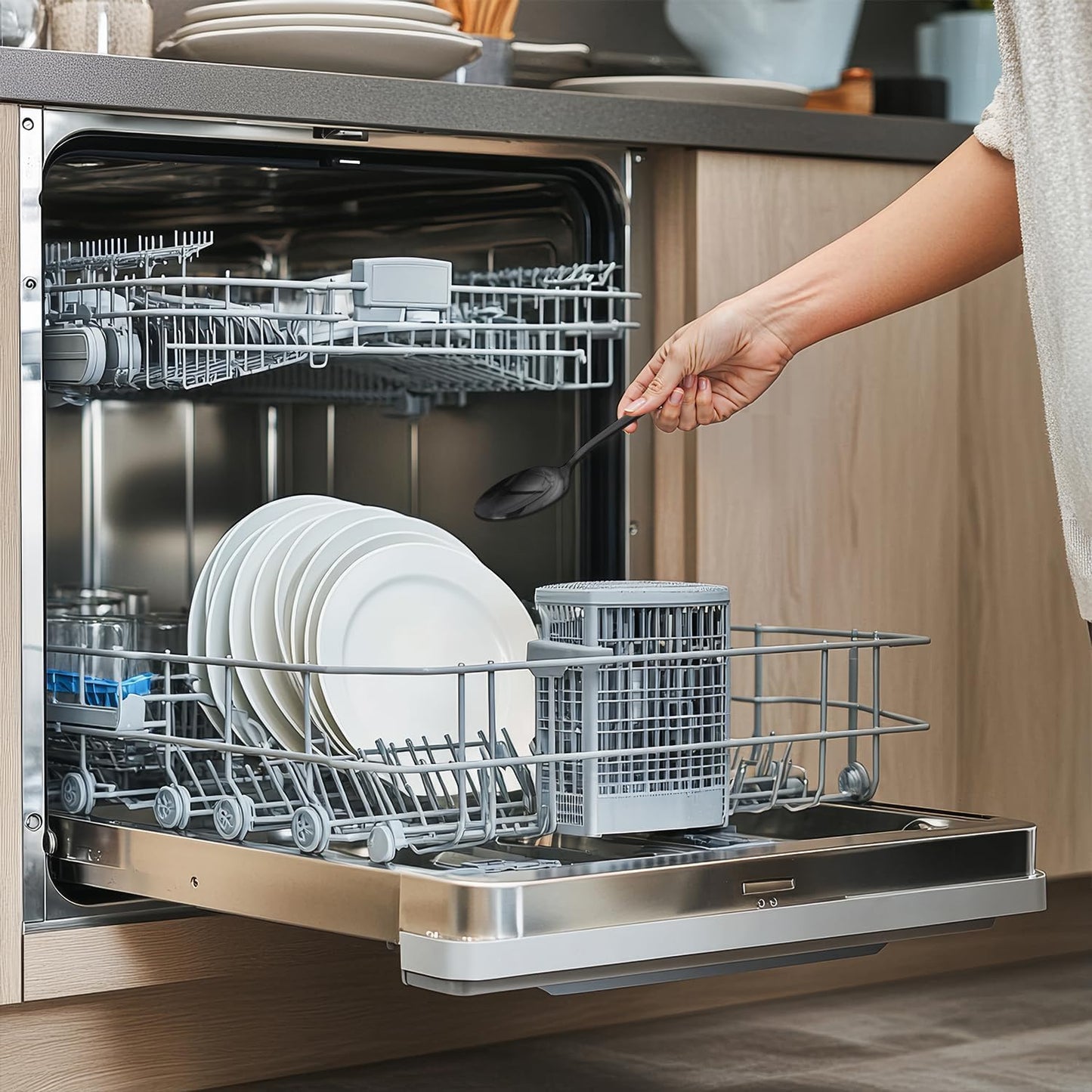 KINGSTONE 18/10 Stainless Steel Flatware, 20-Piece Forged Silverware Set for 4, Mirror Polished Cutlery Set Dishwaher Safe for Home, Restaurant, Wedding, Party, Black