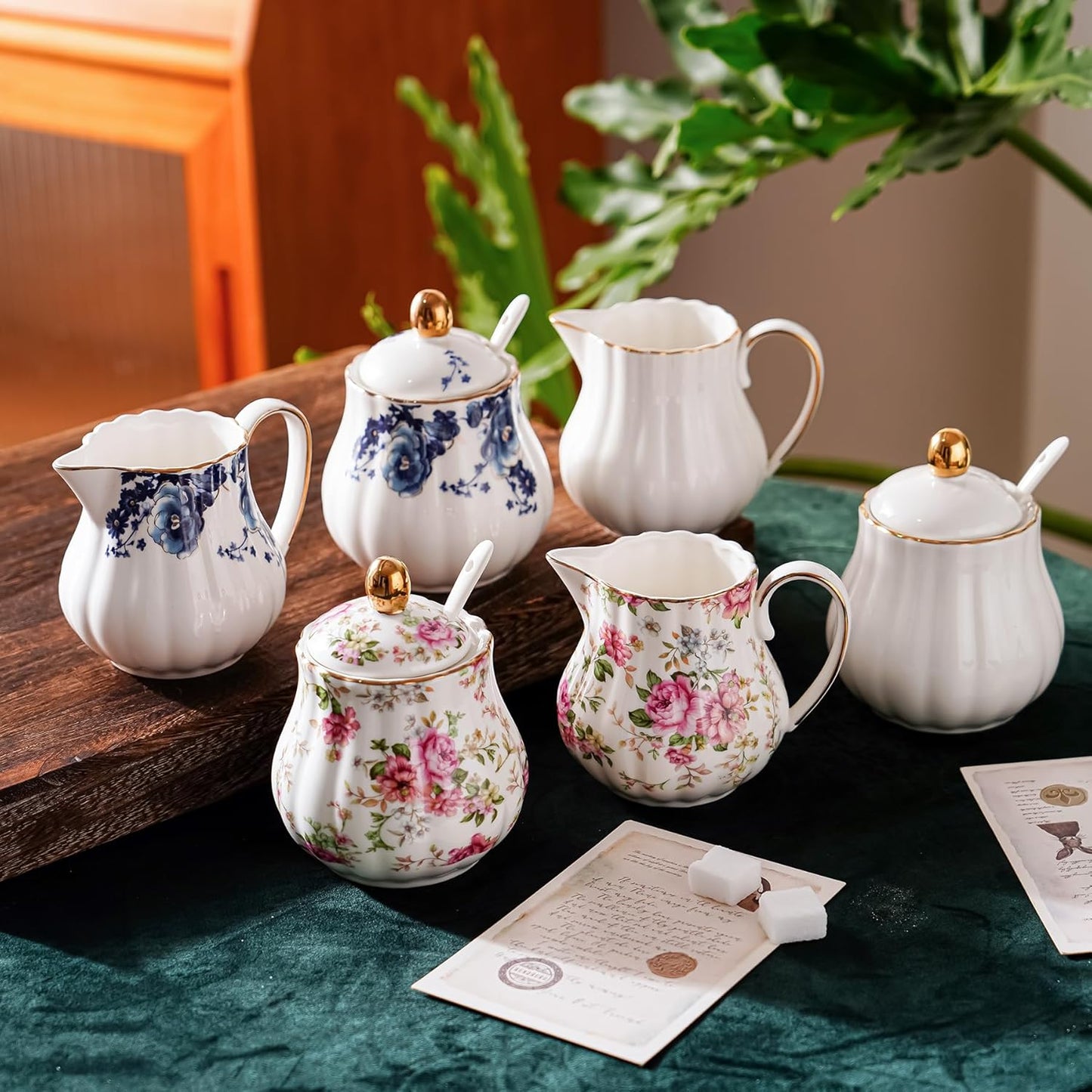 Ceramic Sugar and Creamer Set, 3 Piece Set with Cream Pitcher, Sugar Bowl, Sugar Set with Lid and Spoon (White with flower)