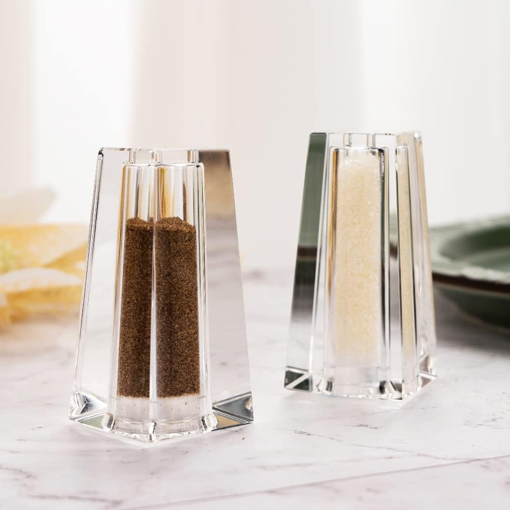 Salt and Pepper Shaker Set Spice Dispenser Refillable Design Cut Crystal Seasoning Shaker Kitchen Decor for Cooking Table, RV, Dinner Party, Camping BBQ (Set Of 2)
