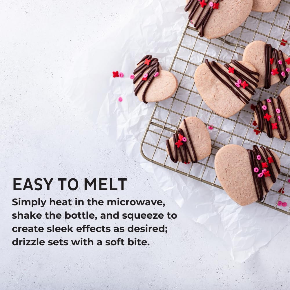 Blueberry-Flavored Cake Drizzle by Chefmaster, Edible Cake Drip Frosting for Decorating, Drip for Cakes, Cupcakes, Cookies, Donuts, 10 oz