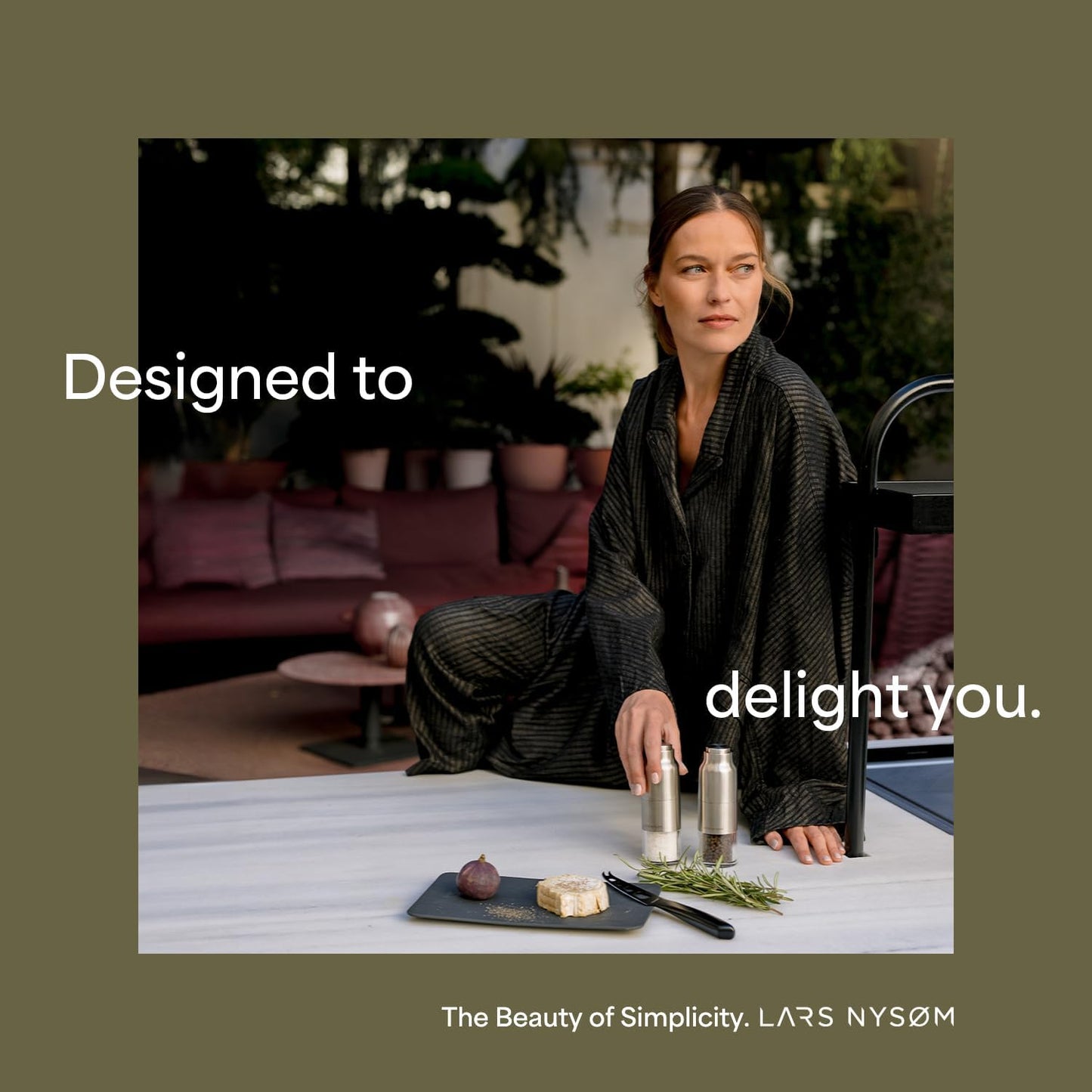 LARS NYSØM Salt and Pepper Grinder Set, Stainless Steel Manual Salt and Pepper Mills, Adjustable Ceramic Grinder, Design Spice Shakers (Pure White)