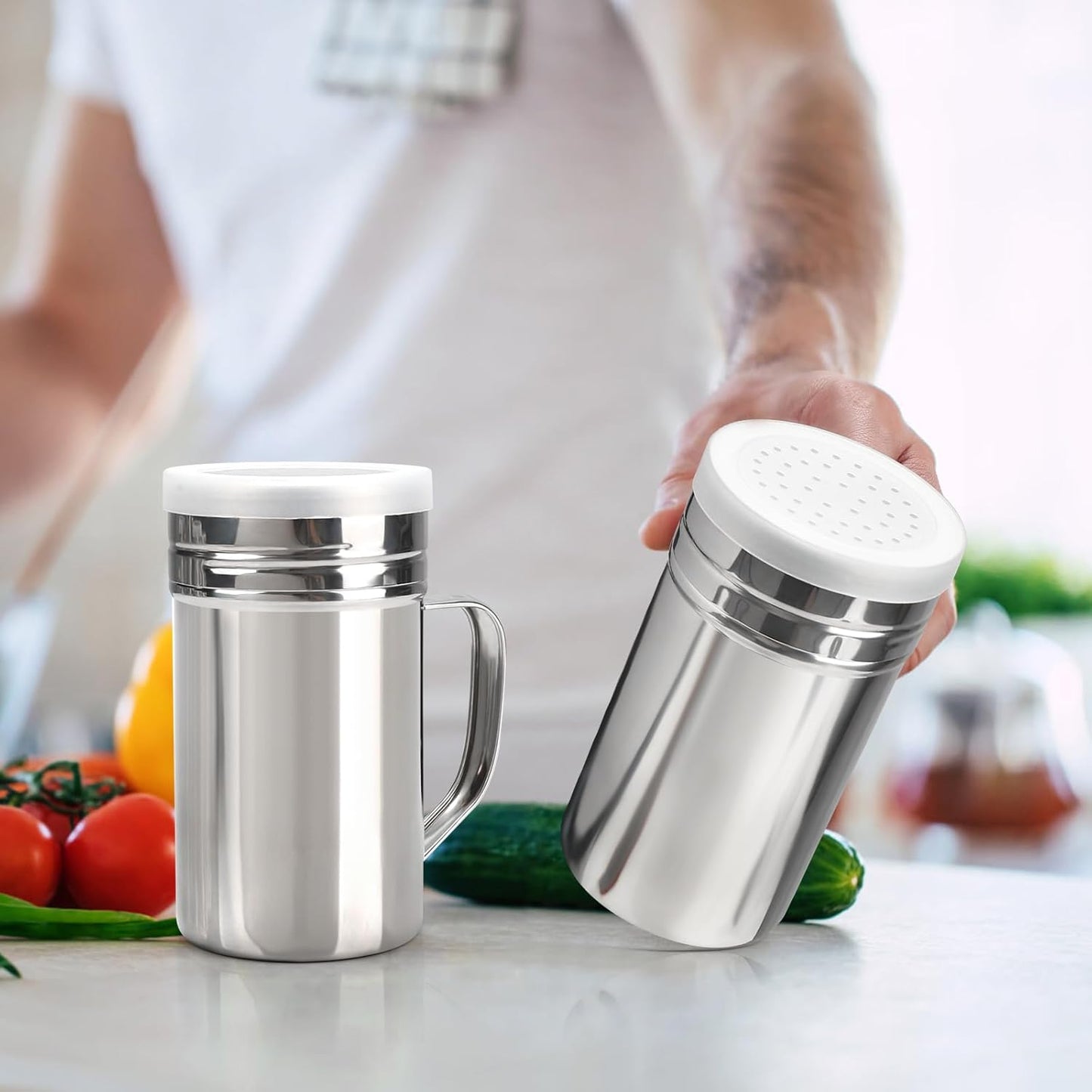 Accmor 2pcs Stainless Steel Dredge, Salt Pepper Dredge Shakers with Handle, Seasonings Spice Shakers with Lid, 14 Ounce