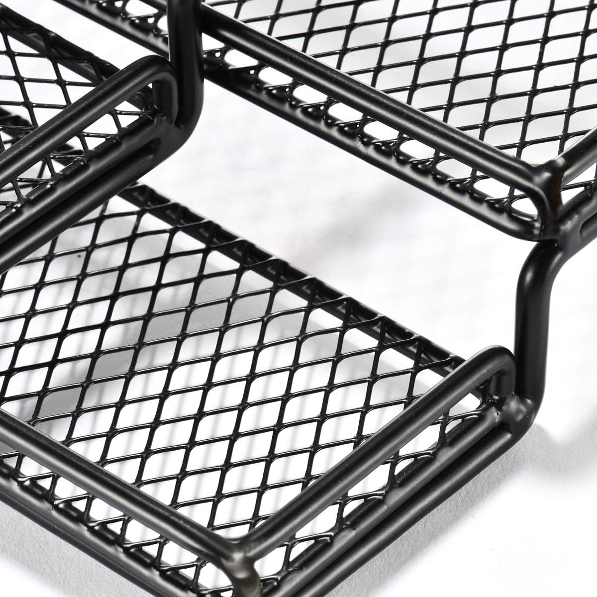 GONGSHI Spice Rack Organizer for Cabinet, Pantry and Countertop, 3 Tier Expandable Seasoning Shelf, Chrome