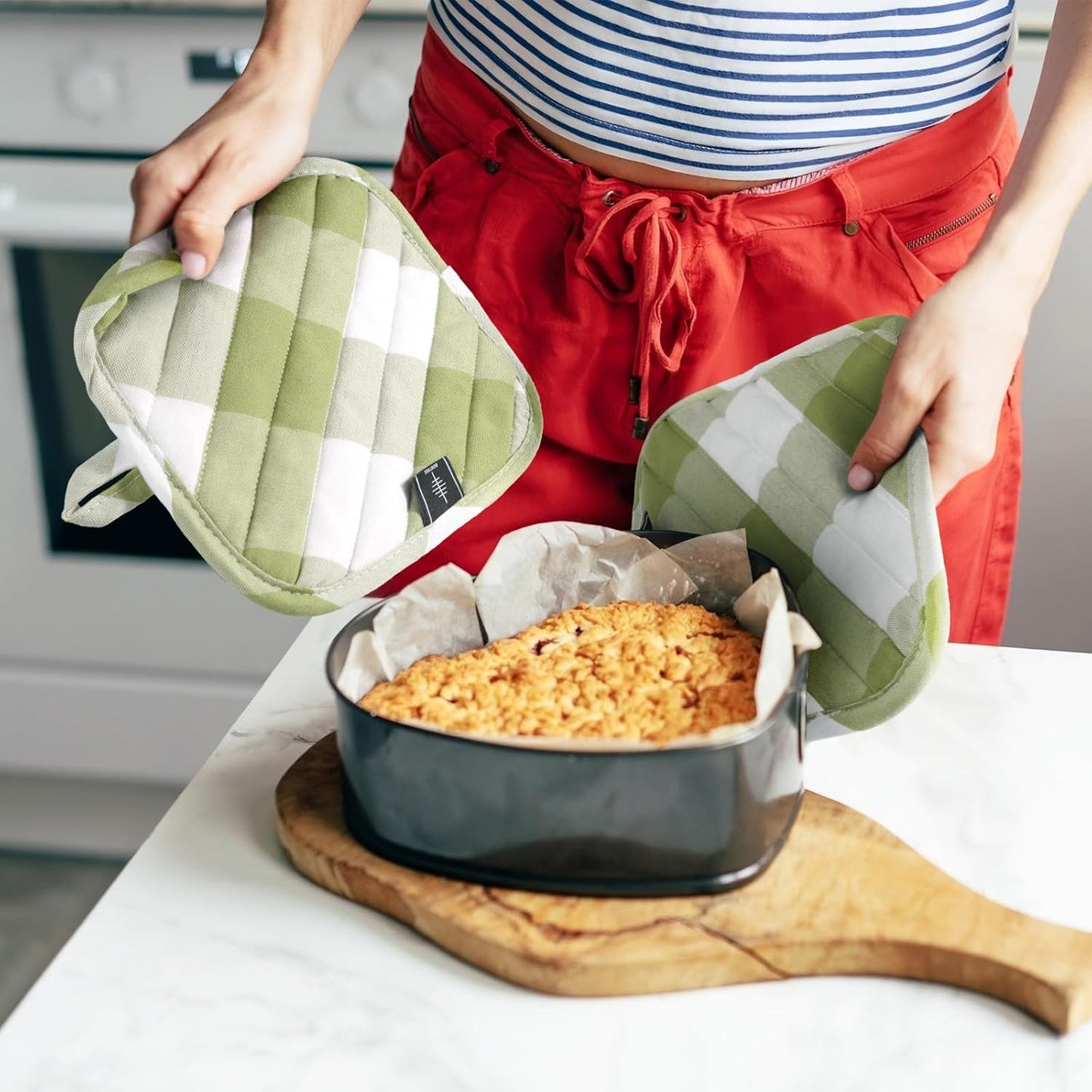 Cotton Pot Holders for Kitchen Heat Resistant Potholder Hot Pads Trivet Coaster Non-Slip Potholders Set for Cooking and Baking (2, Green Plaid, Square，8.27 in²)