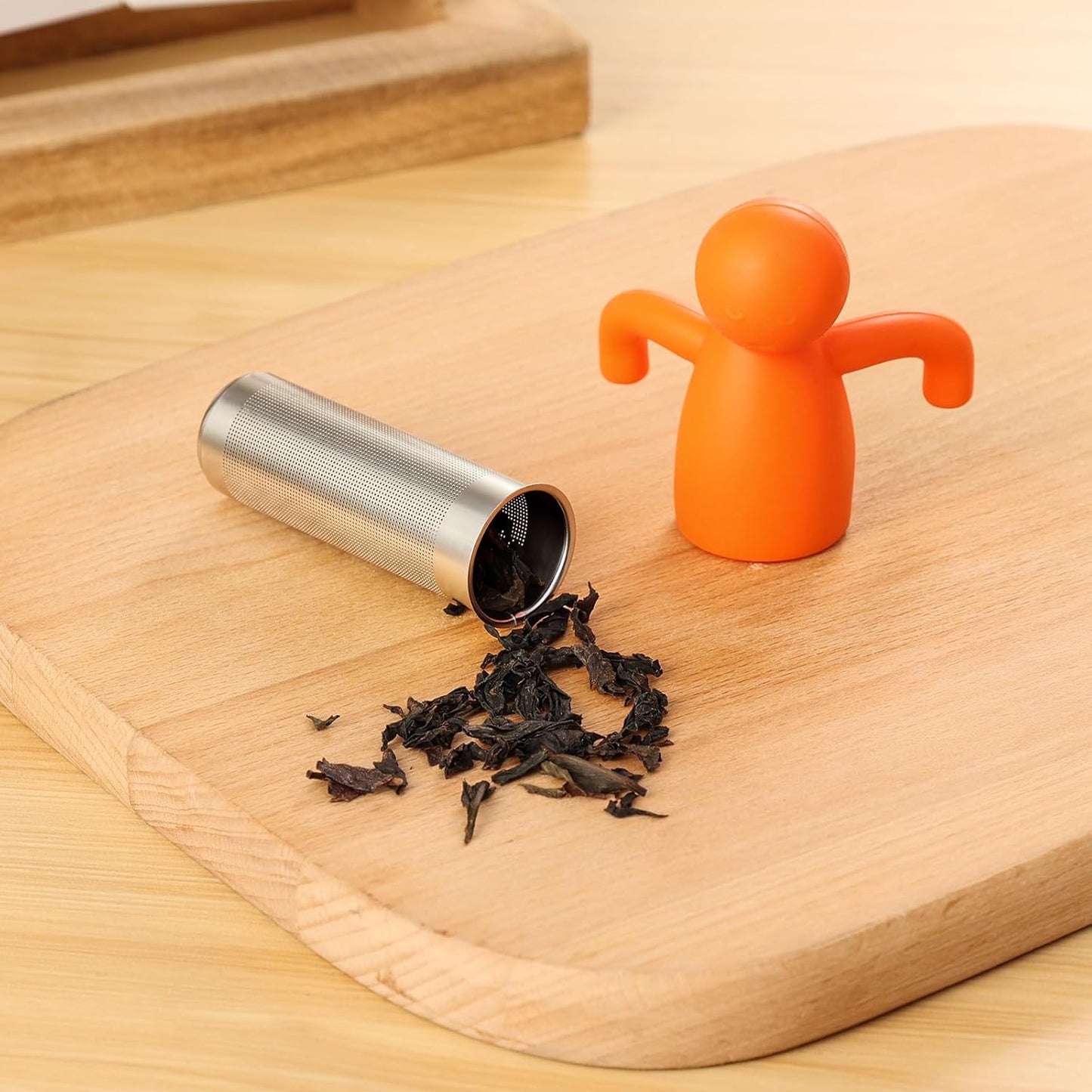 Leden Tea Infuser Cute Tea Strainer for Loose Leaf Tea Stainless Steel Fine Mesh Tea Ball Steeper with Silicone Lid for Mug and Cup, Orange