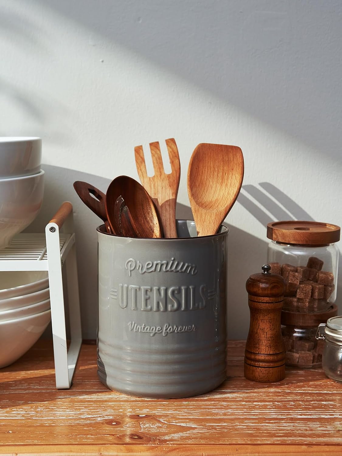 DOWAN 7.2″ Extra Large Kitchen Utensil Holder - Farmhouse Utensil Holder for Countertop - Ceramic Utensil Crock with Protection Cork Mat - Kitchen Decor & Housewarming Gift (Grey)