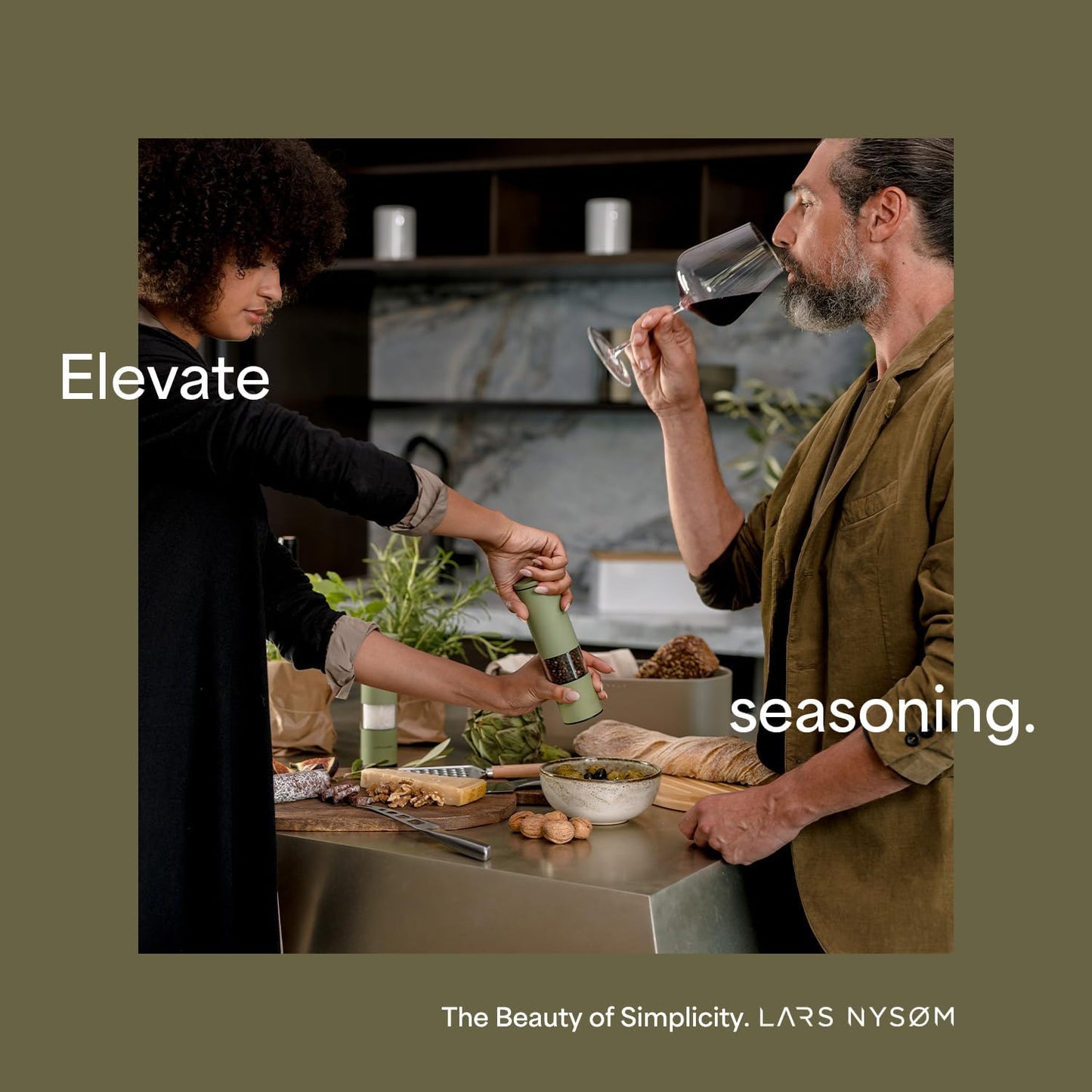 LARS NYSØM Salt and Pepper Grinder Set Manual, Stainless Steel Salt and Pepper Mills with Adjustable Ceramic Grinder I Design Spice Shakers (Blue)