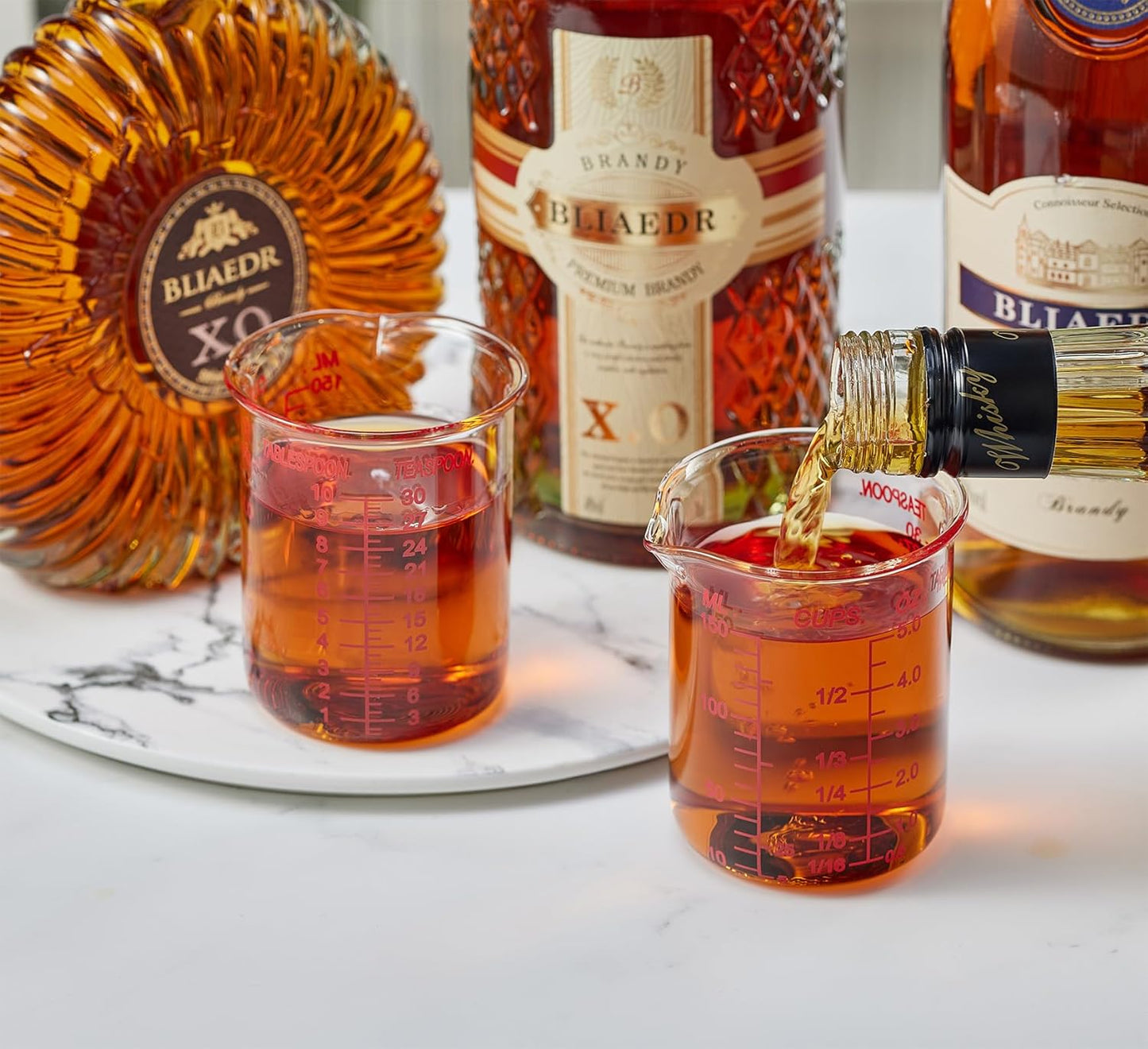 High Borosilicate Glass Measuring Cup-V-Shaped Spout，Glass Measuring Beaker for Kitchen or Restaurant, Easy to Read, 150 ML (5 Oz)-Pack of 2