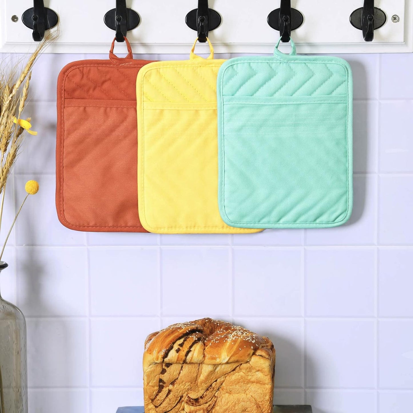 Anyi Pot Holders and Oven Mitts 7" X 9" Heat Resistant Cotton Pocket Pot Holder Set Feature of Non Slip Kitchen Hot Pad Oven Mitts, 3-Pack (Orange)