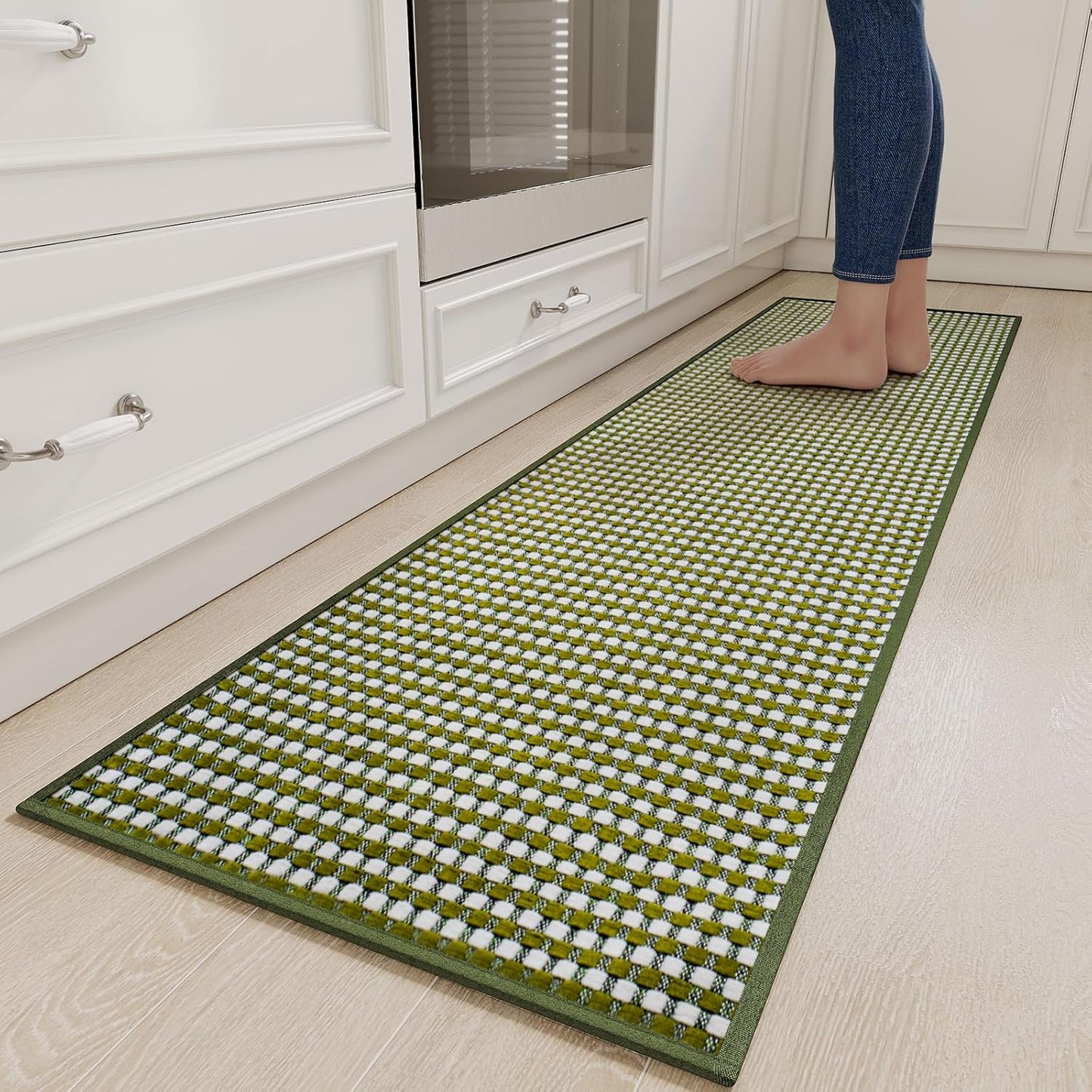 Long Kitchen Runner Rugs Kitchen Mat Non Slip Washable, Super Absorbent Soft Chenille Braided Kitchen Mats for Floor, Rubber Backing Kitchen Floor Sink Standing Mat, Easy Clean, Green 17"x71"