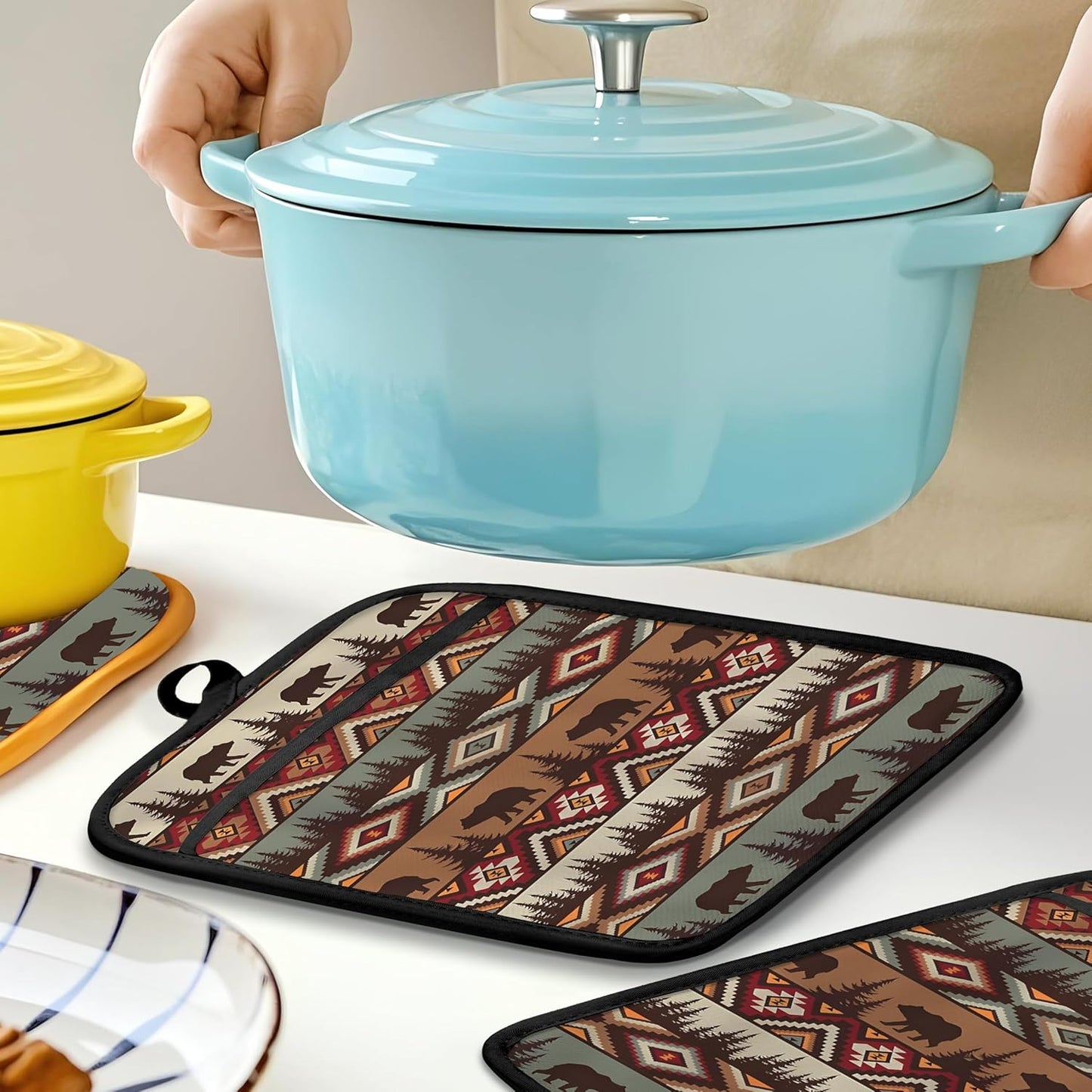 Western Aztec Bear Oven Mitts Set, Camping Camper RV Gifts, Aztec Native Tribal Heat Resistant Kitchen Oven Gloves for Baking and Cooking,Pot Holders