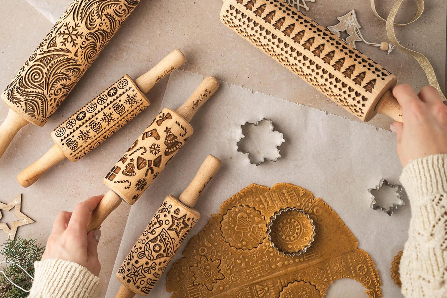 FROST Embossing rolling pin for Christmas cookies, gingerbread, shortbread by Algis Crafts