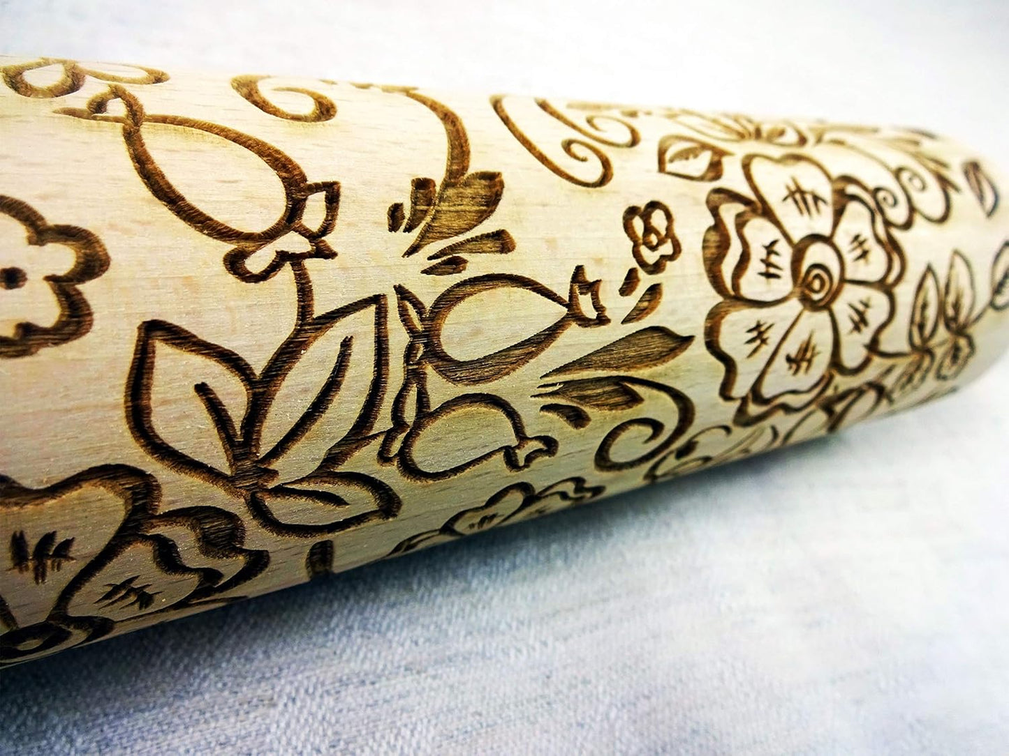 ROSEHIP FLOWERS EMBOSSING ROLLING PIN LASER ENGRAVED with ROSESHIP FLOWERS GIFT for MOTHER FRIEND