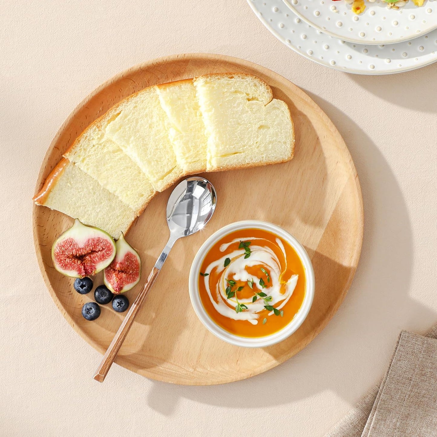 MALACASA Ramekins 8 Oz Oven Safe, Ceramic Creme Brulee Souffle Dishes, Pudding Custard Cups Ramekin For Baking, Small Dipping Sauce Bowls, Set of 4, Microwave and Dishwasher Safe, Arctic White