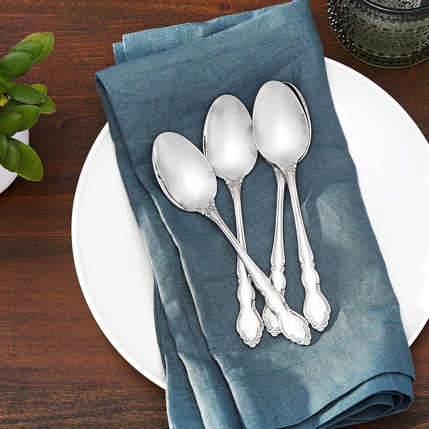 Oneida Dover Fine Flatware Teaspoons, Set of 4 , 18/10 Stainless Steel, Silverware Set, Dishwasher Safe