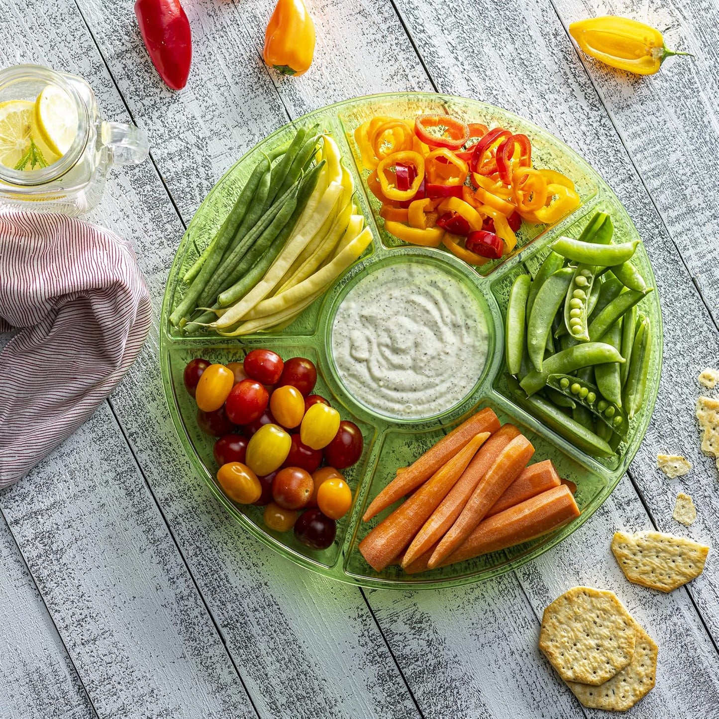 Plasticpro 6 Sectional Round Plastic Serving Tray/Platter (4, Green)